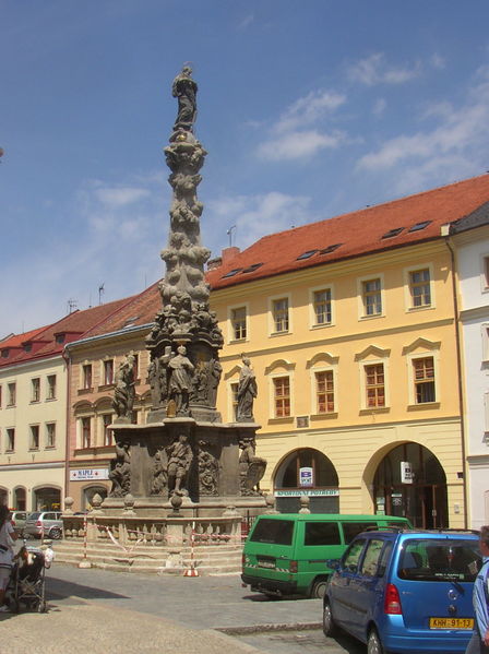 kutna_hora_colonne_peste_wikipedia